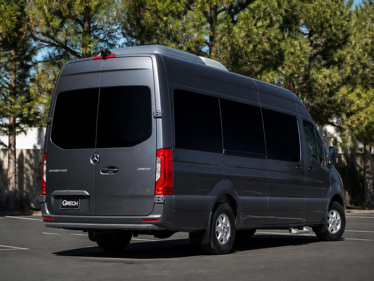 Jet Mover Bus